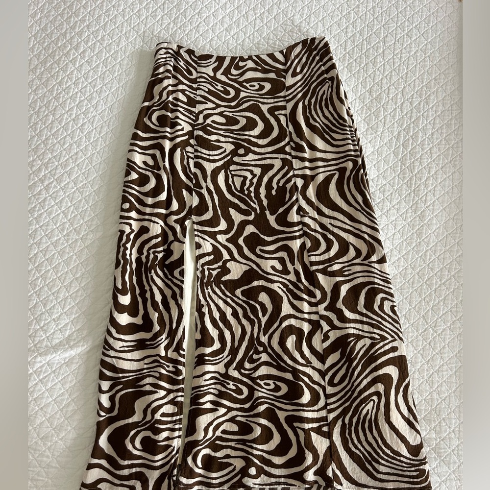 Maeve Borwn and off white printed skirt